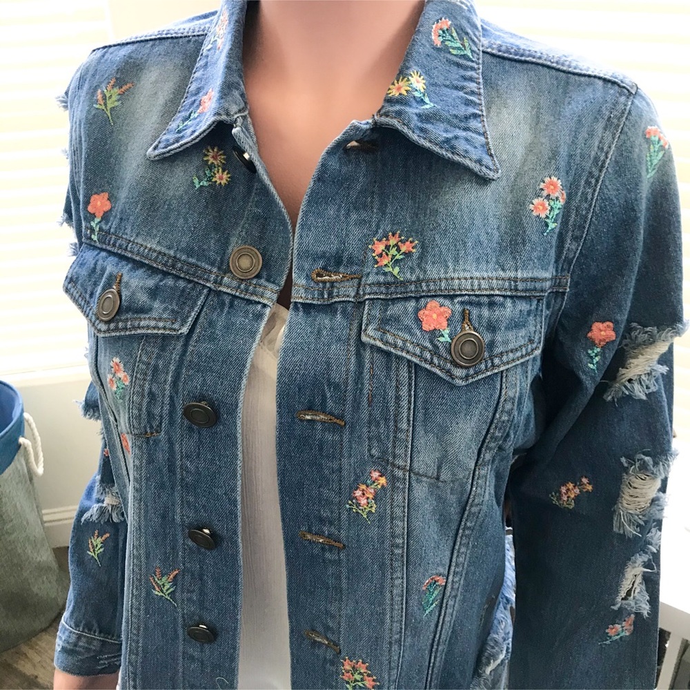 Distressed Denim Jacket Floral Embroidered Detail - Picture 14 of 16